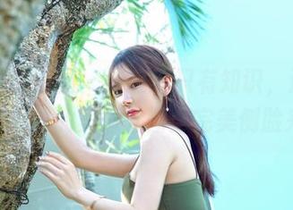 Feilin嗲囡囡 - 教室不只有知识，还有SiByl李思宁的美图套图：完美侧脸来袭！