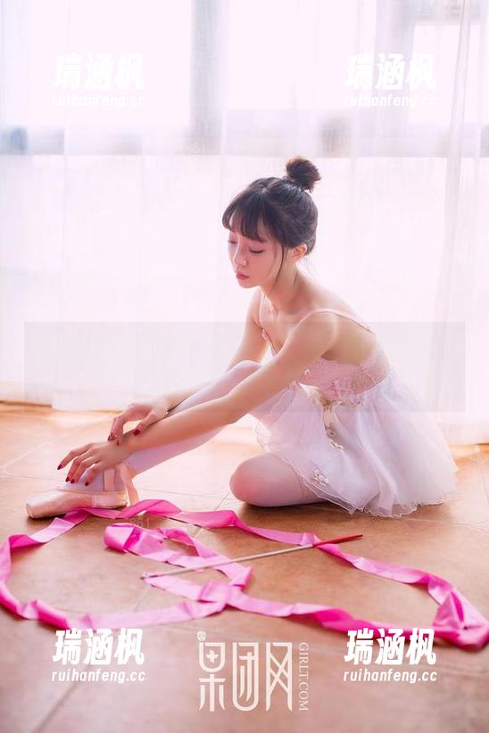GIRLT果团网 - 图片讲真——陈雅漫的圣诞不会让你失望