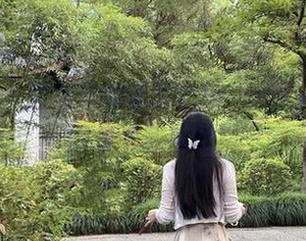 微密圈 - 酒店里的无敌自拍：July芝岚的图集下载攻略！