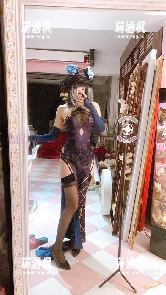别问，Luisa_零纱的甜心新更新又让我茶几上的零食没了！