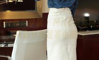 MFStar模范学院 - Milk楚楚的女仆妆，高清分享居家小情趣？