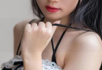 长腿和眼镜的绝配，喵糖映画给你带来的高清图包，谁能抗拒？
