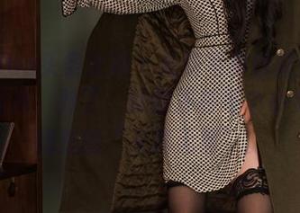 TouTiao头条女神 - 免费写真也能让娜露展现清纯，对了，就像那种每个小女孩都抱怨的“天真无邪”。
