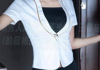 Xiuren秀人网 - 无圣光里,王馨瑶Yanni的厨娘图集唤醒味蕾与想象