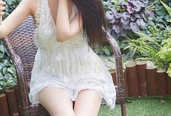 YouMi尤蜜荟 - 小KK的运动壁纸，这样你敢缓慢地移动吗？