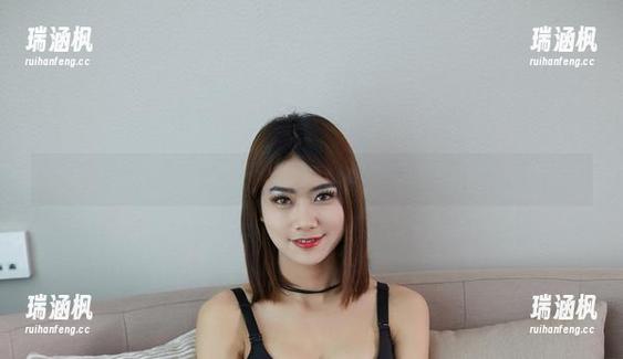 YouWu尤物馆-Seven小七 YouWu尤物馆 - Seven小七的白裙日常:当作品集分享变成线下拓展会