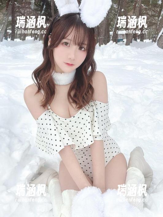 けん研的婚纱原图，甜得像棉花糖，融化在嘴里，唔