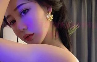 微密圈 - 图片合集大揭晓：不爱笑的赛琳教你如何让眼睛欢呼的视觉刺激