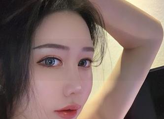 微密圈 - 不爱笑的赛琳的御姐天花板，资源满满不怕高冷！