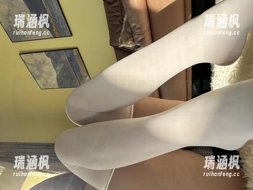 微密圈 - 乙醇子说：无圣光厨娘图集，别只看菜，快来看我！