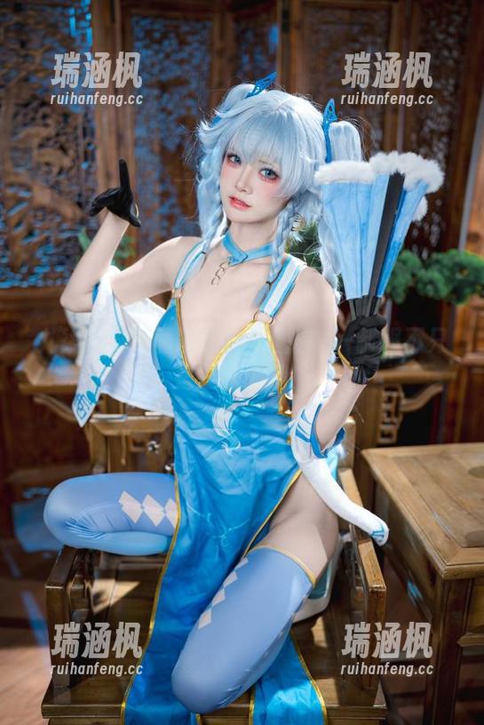 九柒喵与笑面教授的美图碰撞–制服不只是工作服哦！