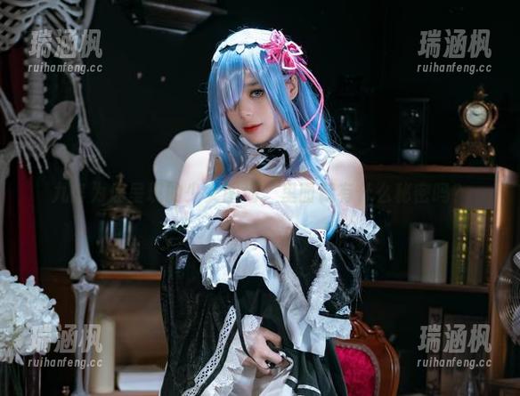 九言为你呈现的少女图册，里面藏有什么秘密吗？