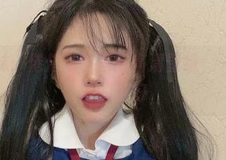 吉他妹妹：倦倦喵带来的高清壁纸，一点小懒散的美好