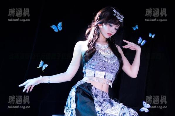 这高清版的千反田鹿子把纯白演绎得恰到好处，你愿意分享资源吗？