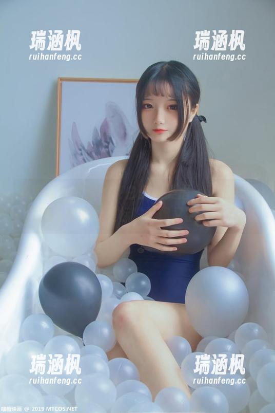 喵糖映画 观看喵糖映画的纯白少女美眉,让我突然觉得,我的审美标准好像又被刷新了。