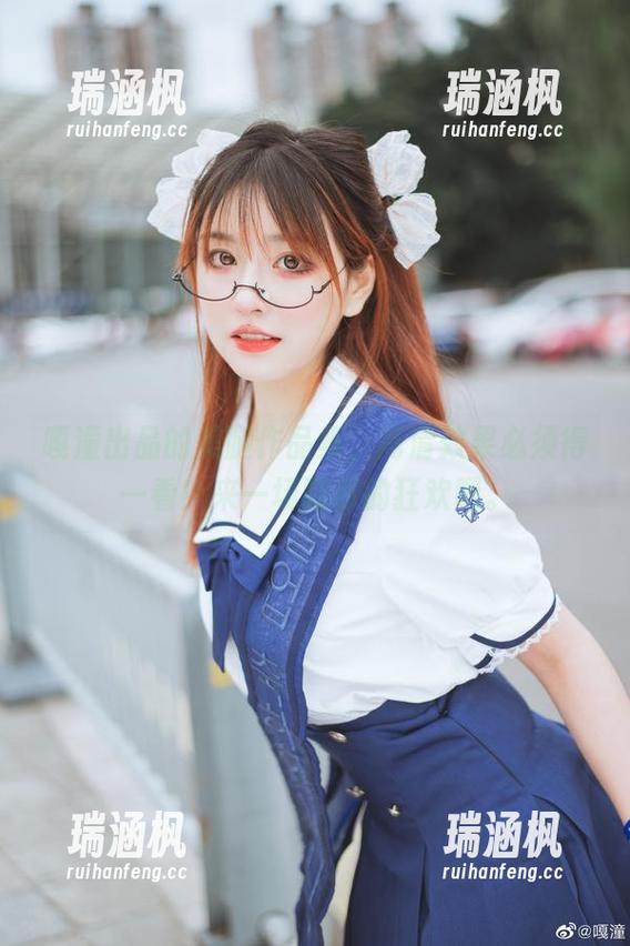 嘎潼出品的美腿作品集，高清效果必须得一看！来一场腿部的狂欢吧。