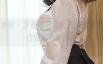 头条女神 - 罗蔓蒂日常：最新款套图，适合饭后看哈哈哈
