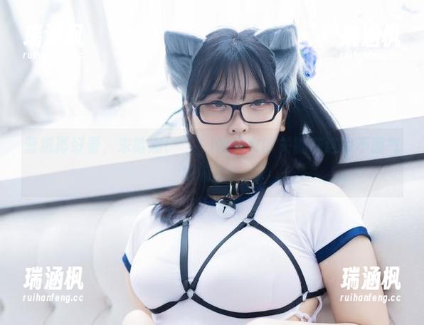 壁纸再好看，宋哈娜(송하나)的兔女郎关键在这点不服气的偏执！