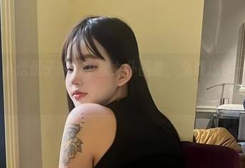 微密圈 - 小优优子献上中秋女仆图集，免费送你一波好心情！