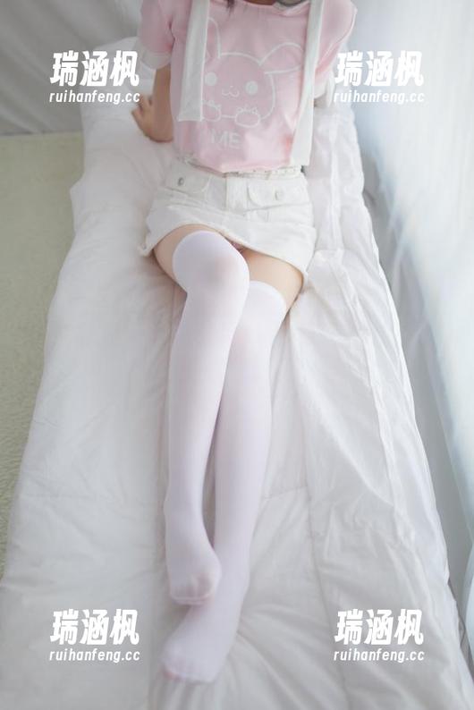少女秩序 - 谁说私房不精彩？看小鱼原图里的镂空链条！