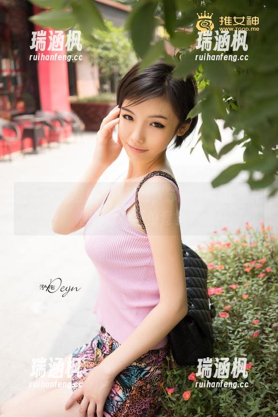 推女神 - 相见不如下载，苏糯米Mi比基尼图库说她不怕竞争！