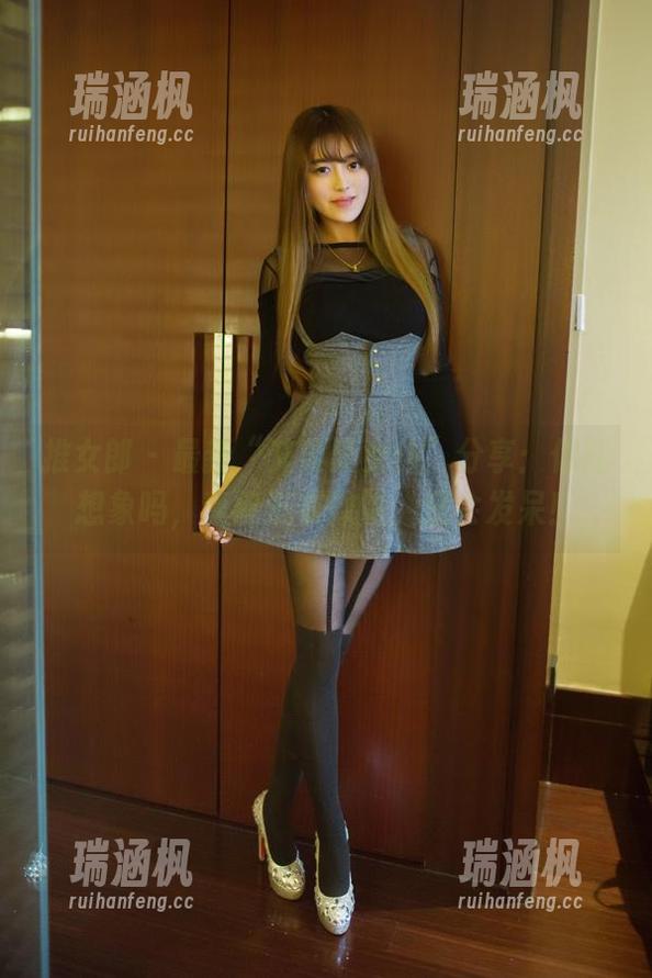 推女郎 - 最新“艾栗栗女仆”分享：你能想象吗，真能洗衣做饭，还会发呆！