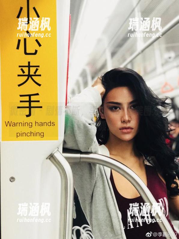 微密圈 - 剧情不断，李嘉欣97的美图分享总让人捧腹！