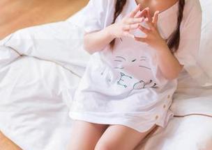 果团网 - 最新体操服，陈雅漫让人想做运动——只是心里在偷懒。