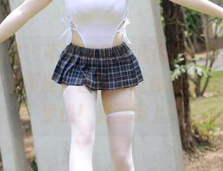 模范学院 - 不知道唐琪儿il的“纯白”这组照片准不准，但肯定让你拖延洗衣服的步伐！美图奉上！