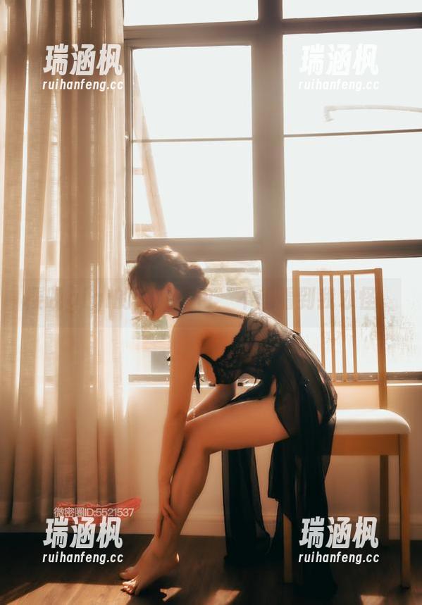 樱晚gigi的修女图包，不想看到我才怪。