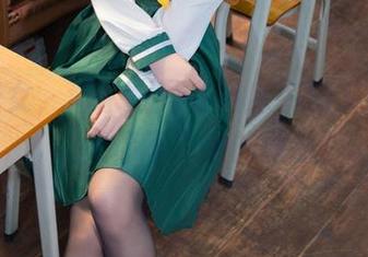黑丝修女，清水由乃在图库中的又一力作，让人停不下来的诱惑！