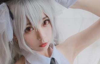 黑色写真里的“清颜真德秀”，下载它，你的审美会被刷新。