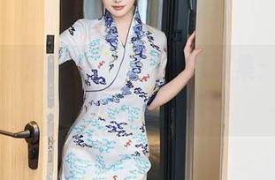 秀人网 - 恩一的“灰丝”写真集：有些色彩值得多看几眼哦