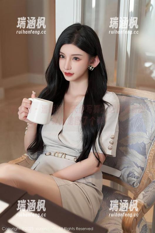 秀人网 - 潘娇娇的天使写真：这是免费的，真的是图了个爽！