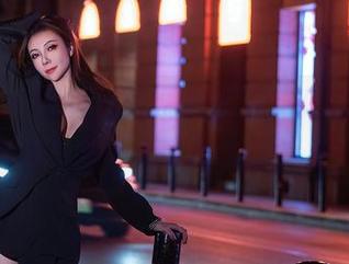 秀人网 - 新的和服原图来了，说好的要把董林越换上我的衣服呢？