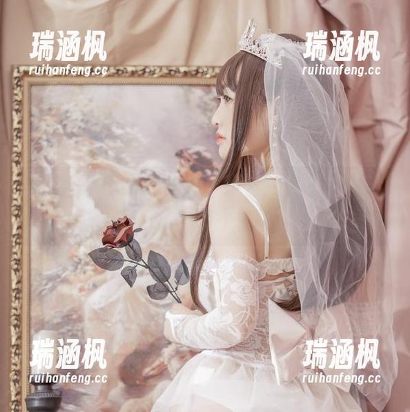脱尾巴Mizuki新作：观看死库水的原图，流体魅力不可挡？