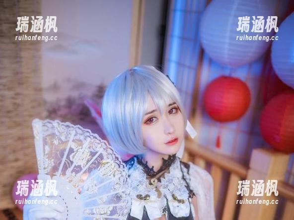 阮邑Fairy出品的‘明日方舟年’图集，下载一下，或许就不止是好看！