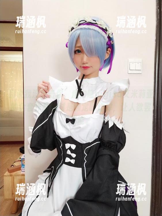 别说我没警告你，魔物喵nigisa艾米莉亚的全套作品绝对是颗定时炸弹，让人欲罢不能。
