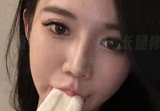 微密圈 - 惊艳福利，黎允熙长腿修女图包真有两把刷子。